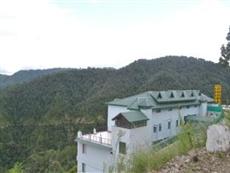 Hotel Chail Crown