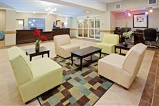 Holiday Inn Express Hotel & Suites Alvarado