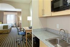 Holiday Inn Express Hotel & Suites Alvarado