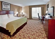 Holiday Inn Express Hotel & Suites St Charles