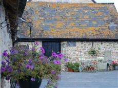 Cranberries Luxury Hideaway