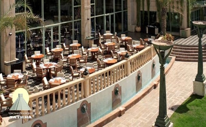 Ресторан в отеле Grand Hyatt Muscat