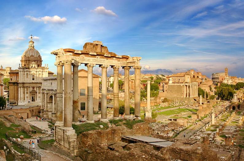 Римские развалины времен античности