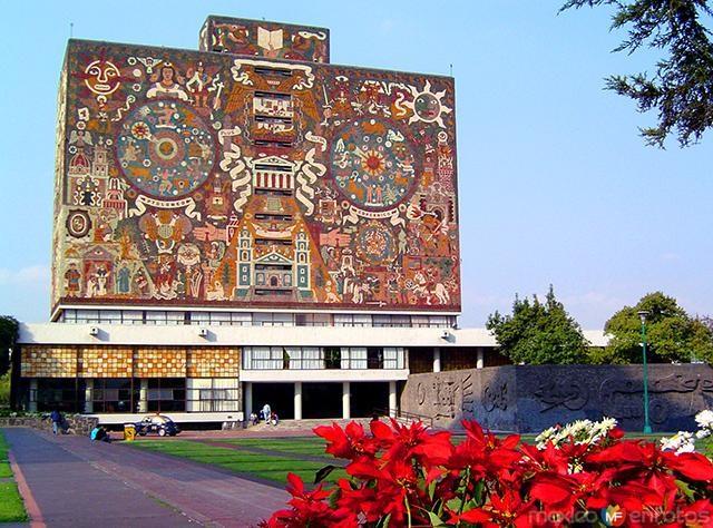 Университетский городок в Мехико