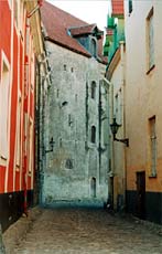 Узкие улочки Старого Таллинна